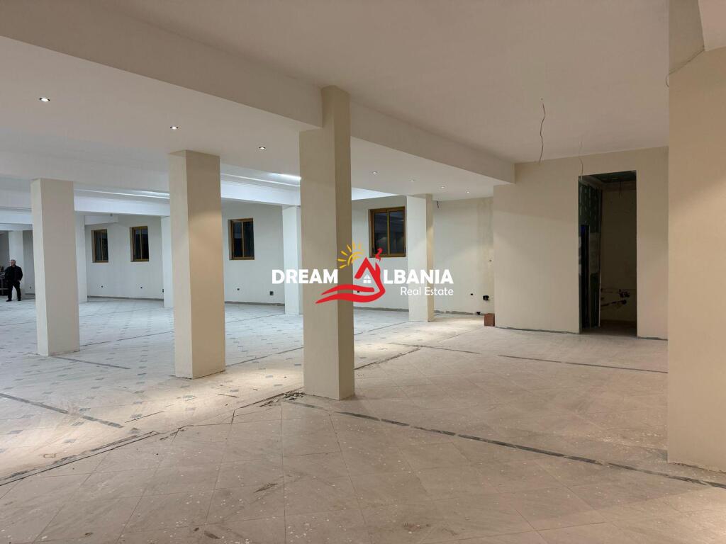 Edificio multifunzionale di 3 piani in affitto a Tufina (ID 4281294)