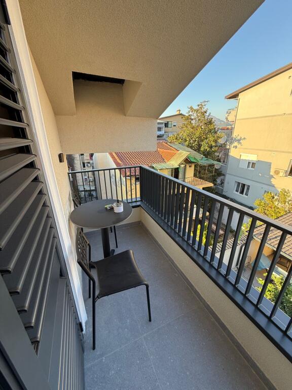 Apartment 2+1+2+parking space for rent near the American Embassy!