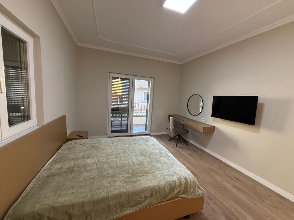 Apartment 2+1+2+parking space for rent near the American Embassy!
