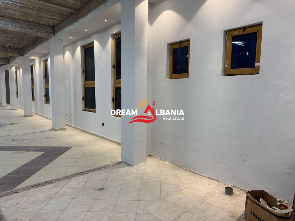 Edificio multifunzionale di 3 piani in affitto a Tufina (ID 4281294)