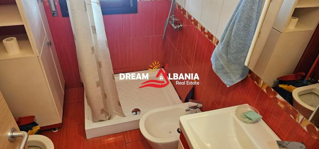 Jepet me qera apartament 2+1+2wc tek Kopshti Botanik (ID 42215395)