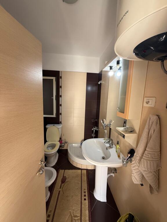 🏢Shitet Apartament 2+1+2 | 📍Liqeni i Thatë