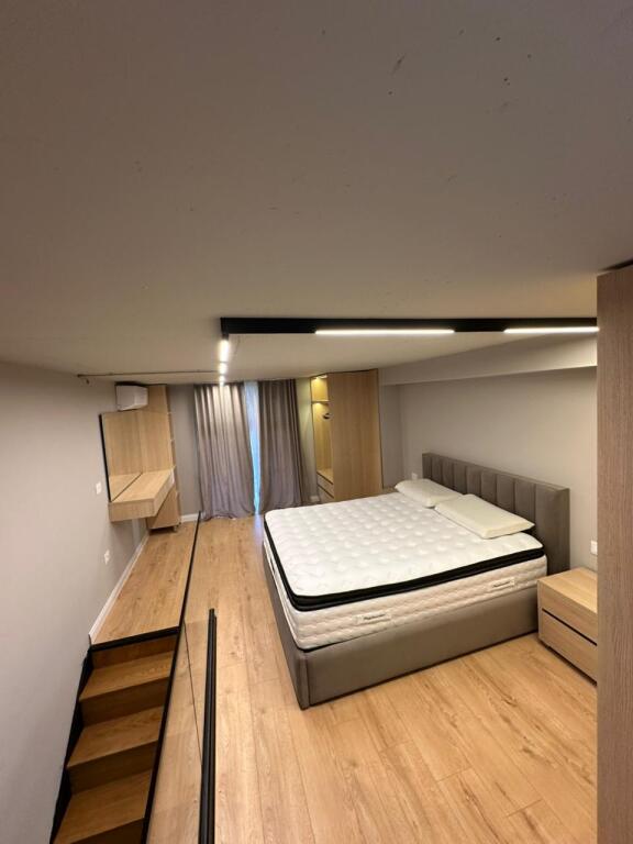 DUPLEX FOR SALE NEAR AMERICAN 3