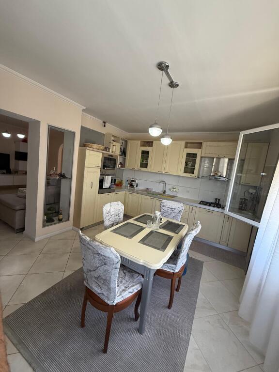 🏢Shitet Apartament 2+1+2 | 📍Liqeni i Thatë