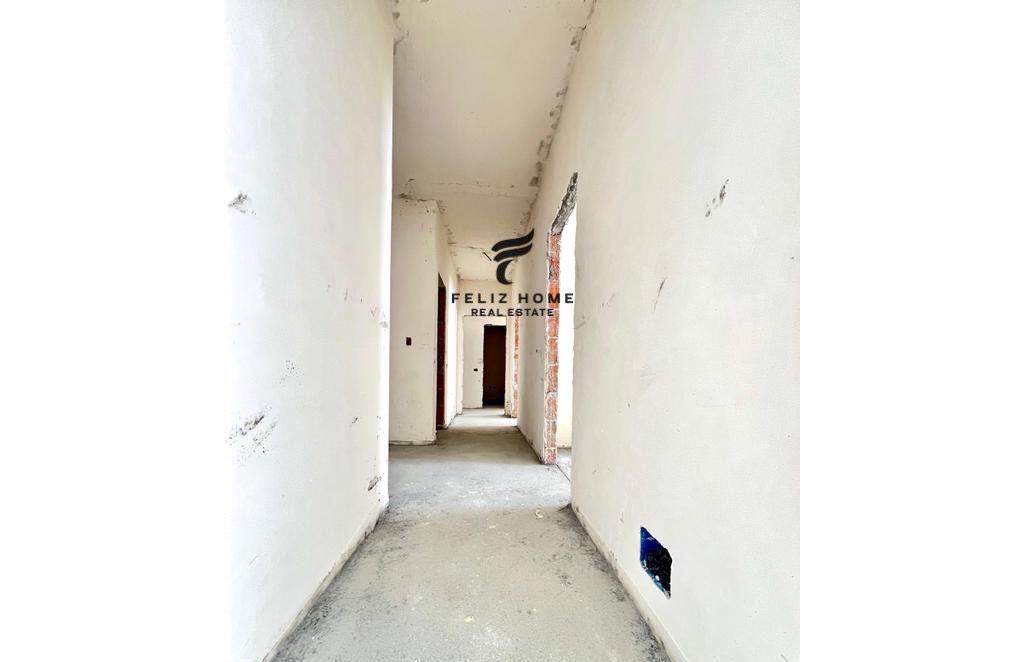 SHITET APARTAMENTI 3+1+2 KOMUNA E PARISIT 425.000EURO