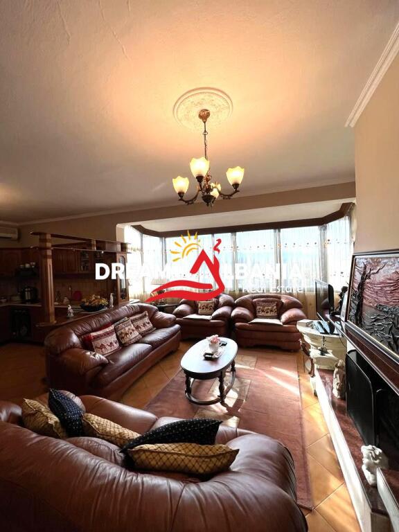 Shitet Apartament 2+1+Verande ne Laprake prane Kupoles, Tirane ID (41211464)