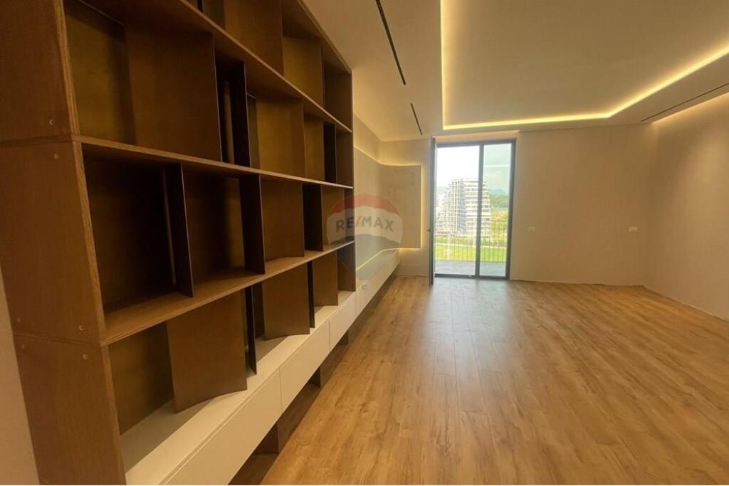 Apartament 2+1+2 për shitje në Altana Residence, Tiranë