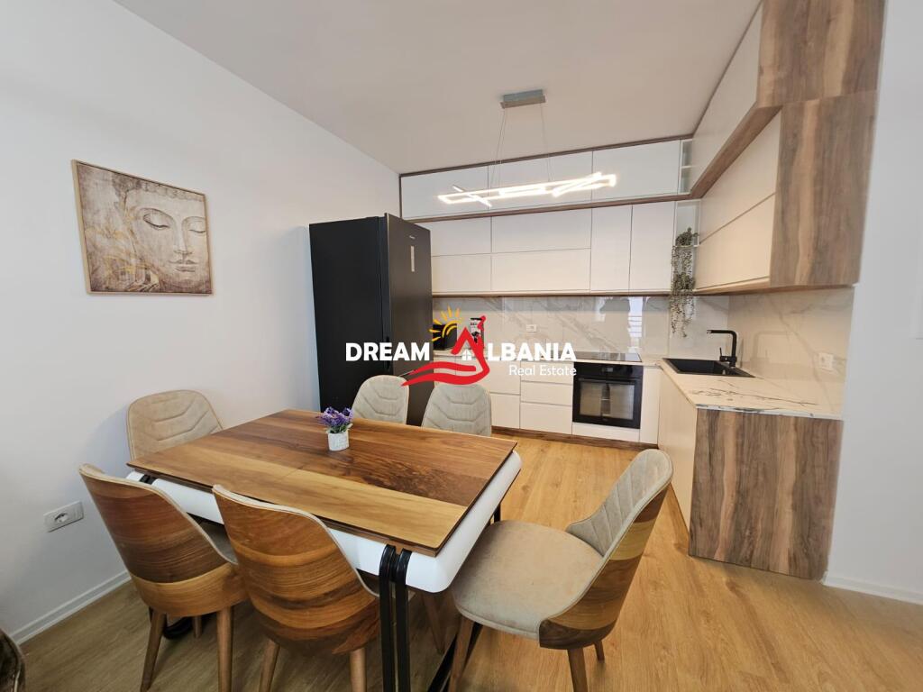 Apartment 2+1+2 bathrooms for sale near the Artificial Lake close to Radisson Hotel in Tirana (ID 41211890)