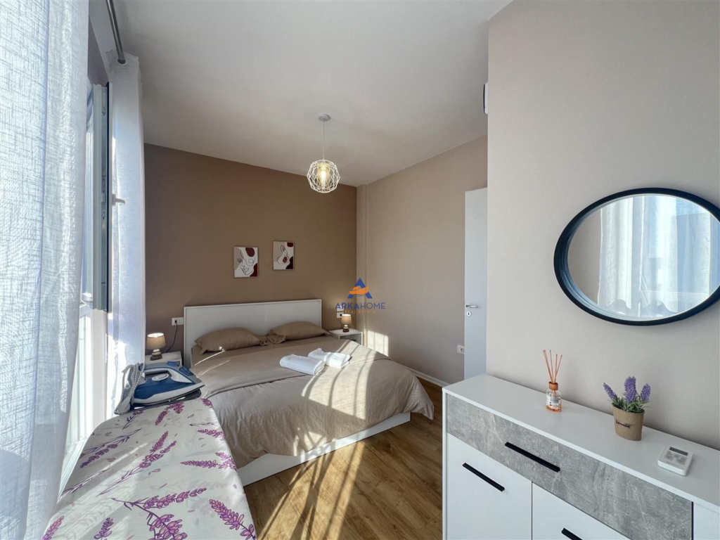JEPET APARTAMENT ME QERA 1+1+BALLKON "KOMPLEKSI TRIO TOWERS, DON BOSKO" 600 EURO.