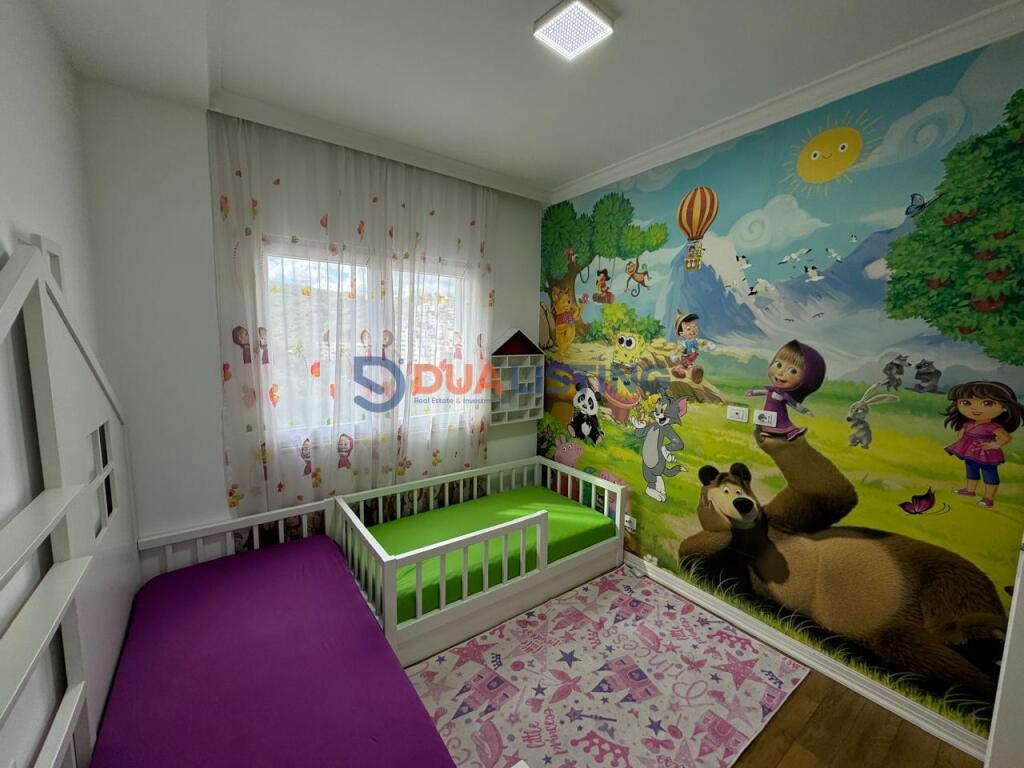 FOR RENT APARTMENT 2+1+2 WITH PARKING SPOT AT DRY LAKE !!