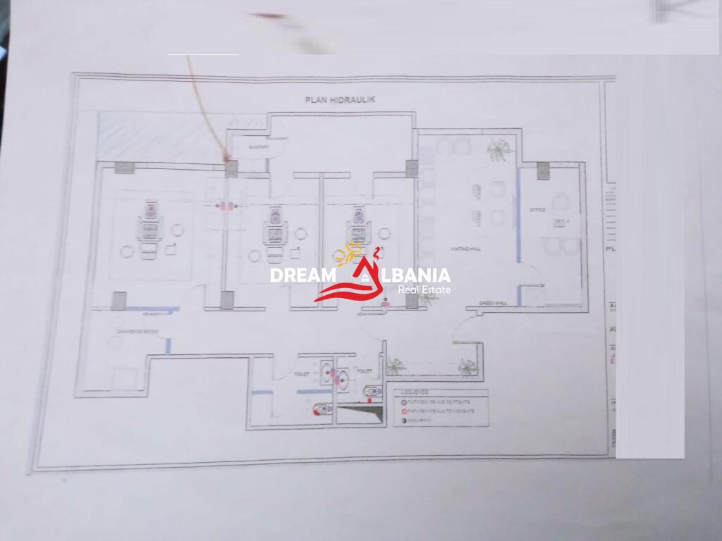 Ambjent Zyre ne shitje ne Bllok Rruga Pjeter Bogdani ne Tirane (ID 4161064)