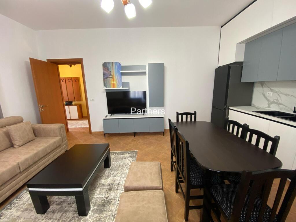 Affitto, Appartamento 2+1, Casa Privata Shkoze
