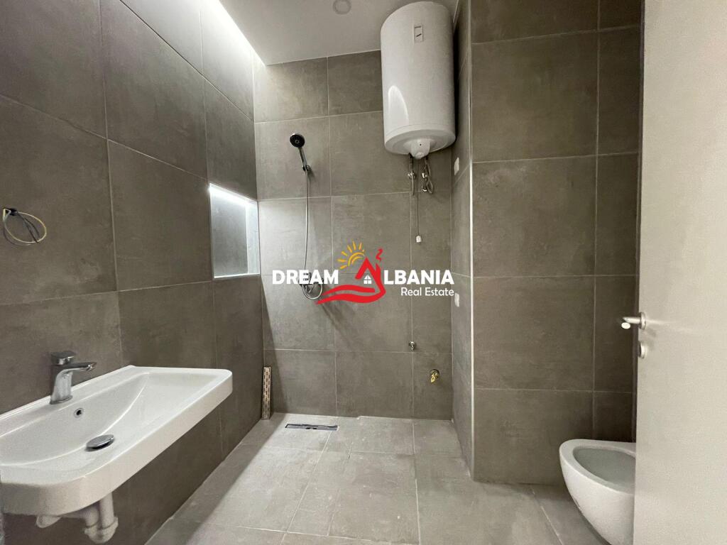 Super appartamento 2+1 in affitto al complesso Kontakt, 21 Dhjetori (ID 42214557)