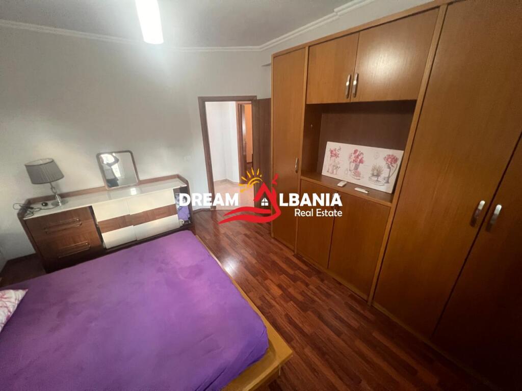 Okaziion!!! Apartament 3+1 ne shitje tek Rruga Him Kolli ne Tirane(ID 41212071)