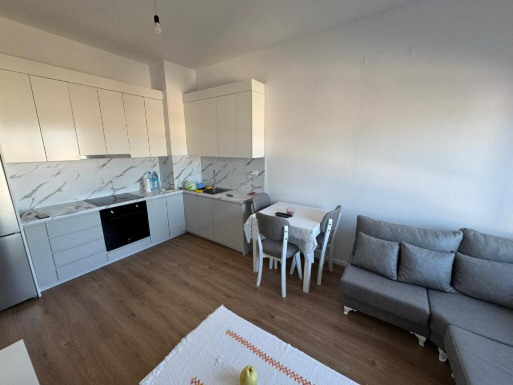 📣 QERA Apartament 1+1 📍 Kompleksi Kaimi, Ali Dem 🛣️ Rruga "Pasho Hysa" ✨