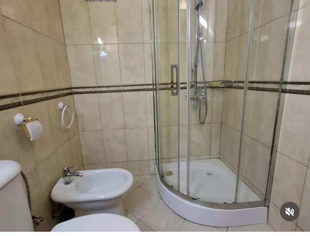 1+1 me verande,i mobiluar,kopshti zologjik 630 euro i diskutueshem