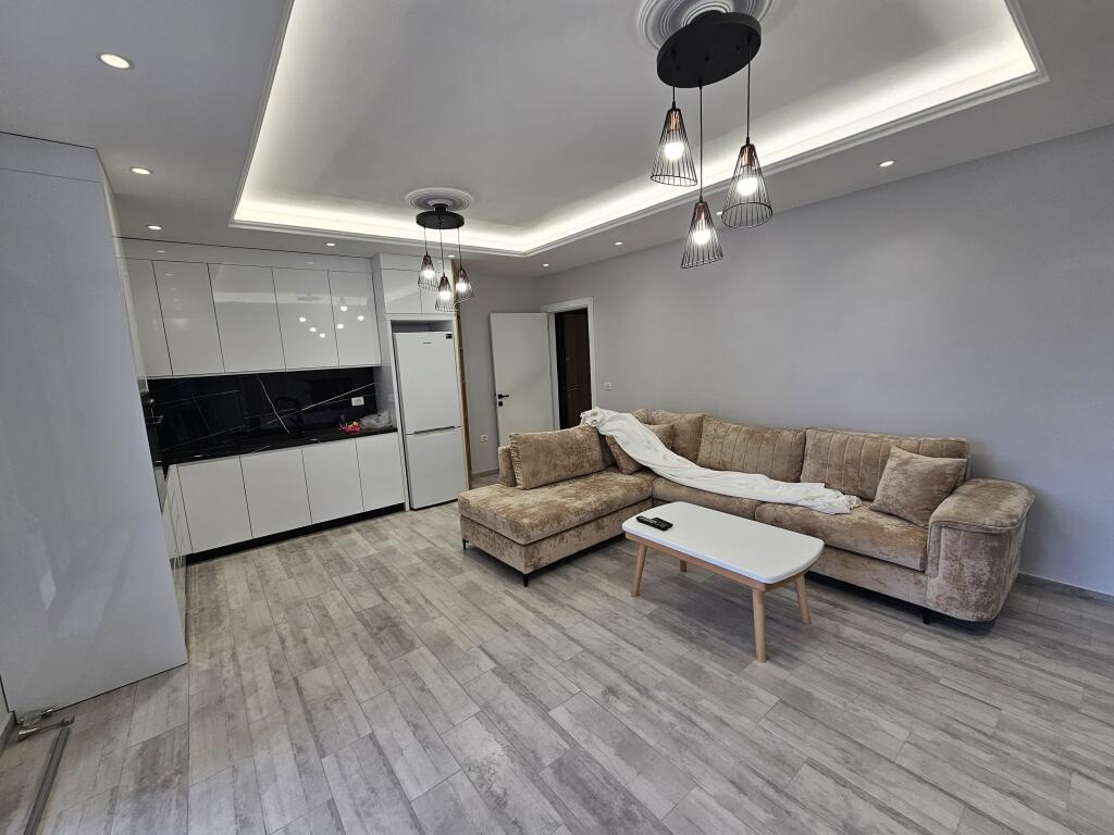 FOR RENT 2+1 APARTMENT AT THE BEACH, NEAR HOTEL ANTALYA