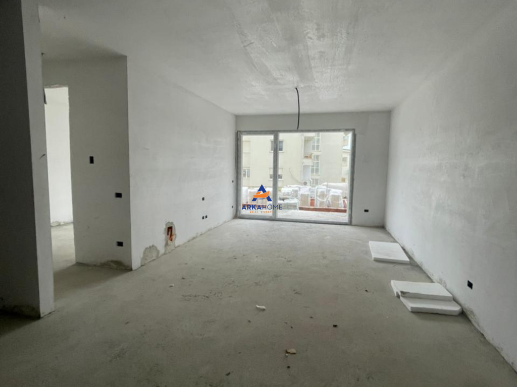 FOR SALE APARTMENT 2+1+VERANDA AT "PLLADIUM RESIDENCE, DRY LAKE" 436,000 EURO