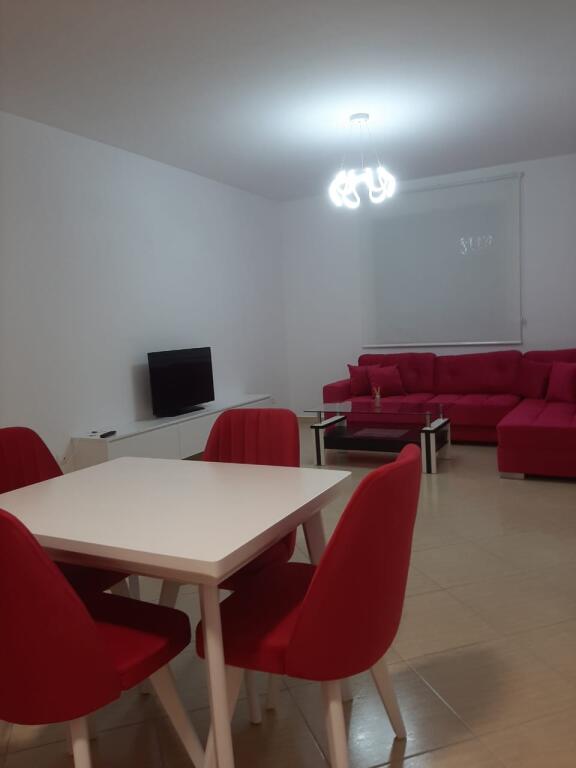 APARTMENT 1+1 FOR RENT IN VLORE 500 €