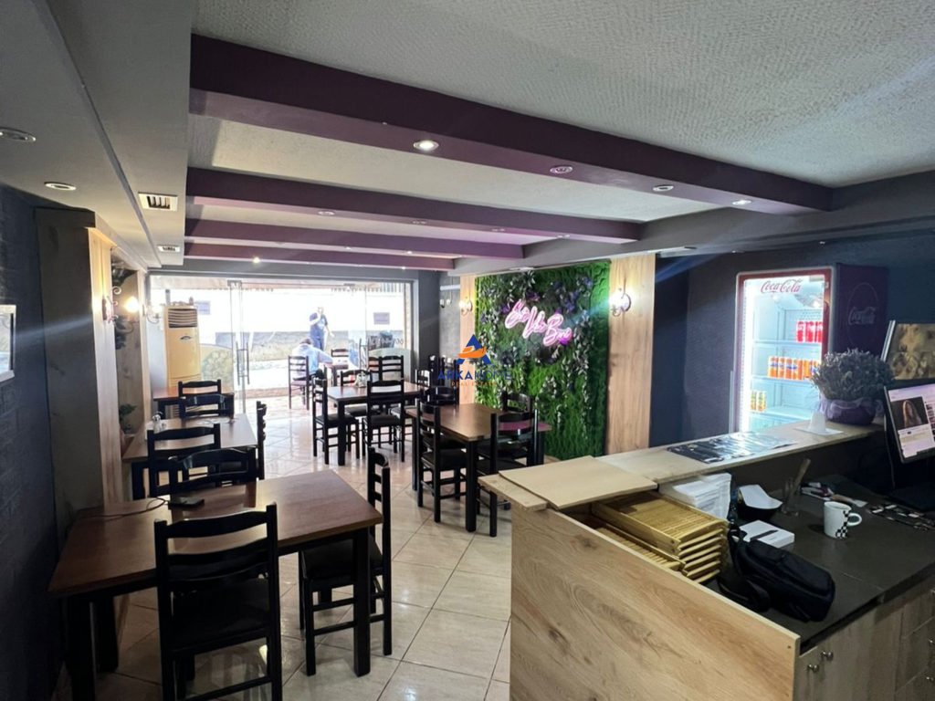 LOCALE COMMERCIALE IN AFFITTO 70 M2 "RRUGA RRAPO HEKALI" 700 EURO