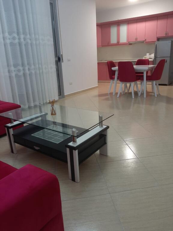 APARTMENT 1+1 FOR RENT IN VLORE 500 €