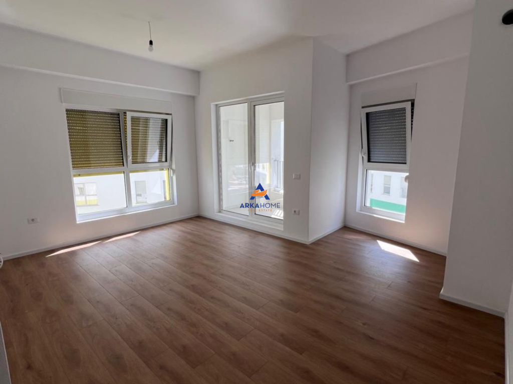 SHITET APARTAMENT 1+1+BALLKON TE "ALI DEMI, KOMPLEKSI KAIMI" 109.480 EURO