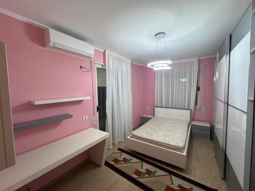 Affitto, Appartamento 3+1+2, "Rruga Peti" Liqeni That, Tirana