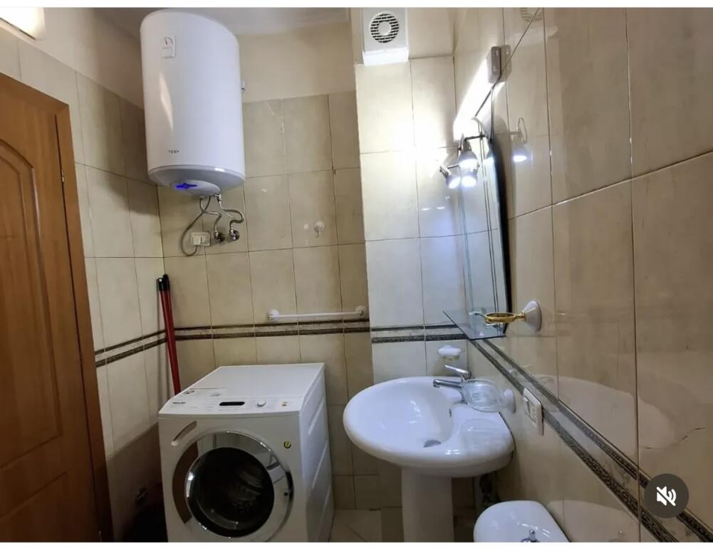 1+1 me verande,i mobiluar,kopshti zologjik 630 euro i diskutueshem