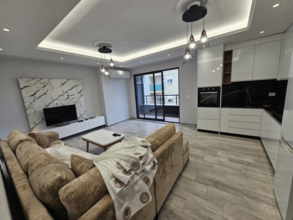 FOR RENT 2+1 APARTMENT AT THE BEACH, NEAR HOTEL ANTALYA