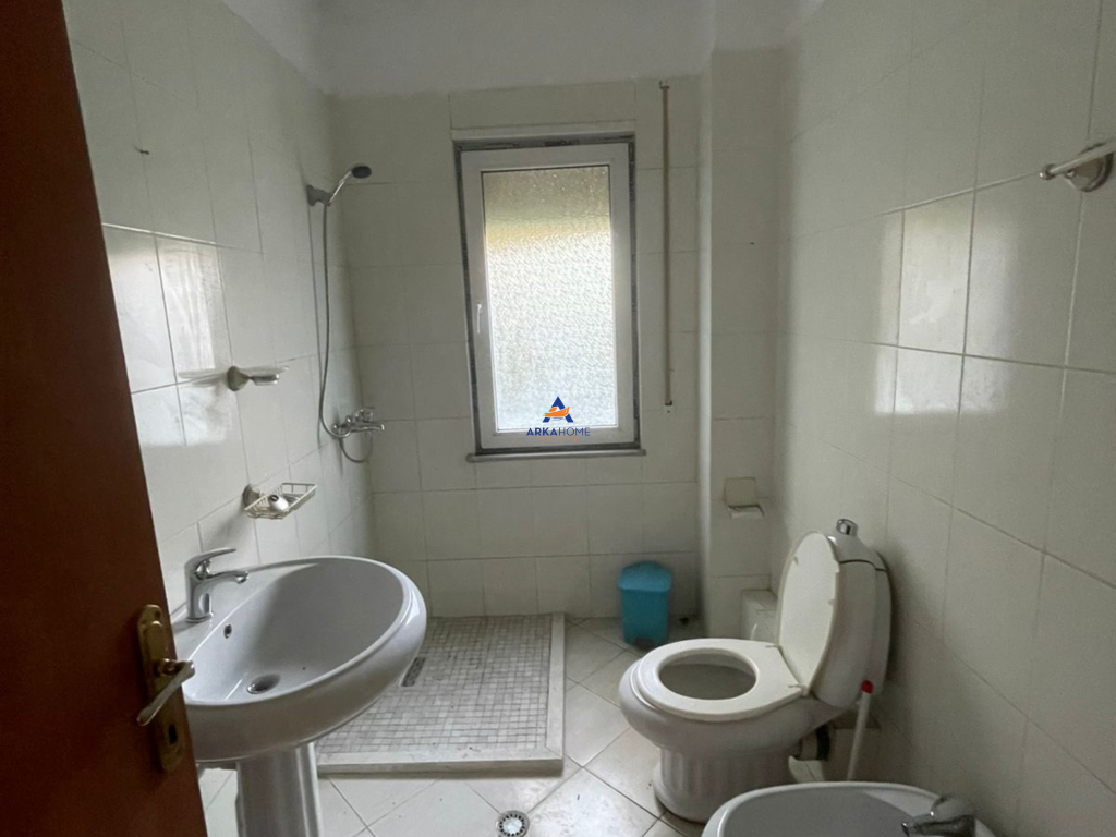 IN VENDITA APPARTAMENTO 3+1+BALCONE A "KODRA E DIELLIT" 255.000 EURO