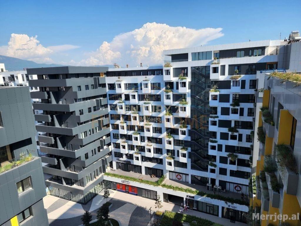 Apartment 3+1+2 for sale Kavaja Street Square 21