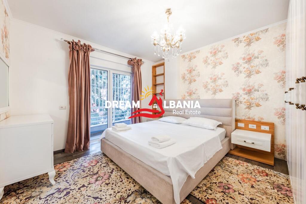 Appartamento moderno 2+1+2 in affitto al Liqeni i Thatë (ID 42215404)