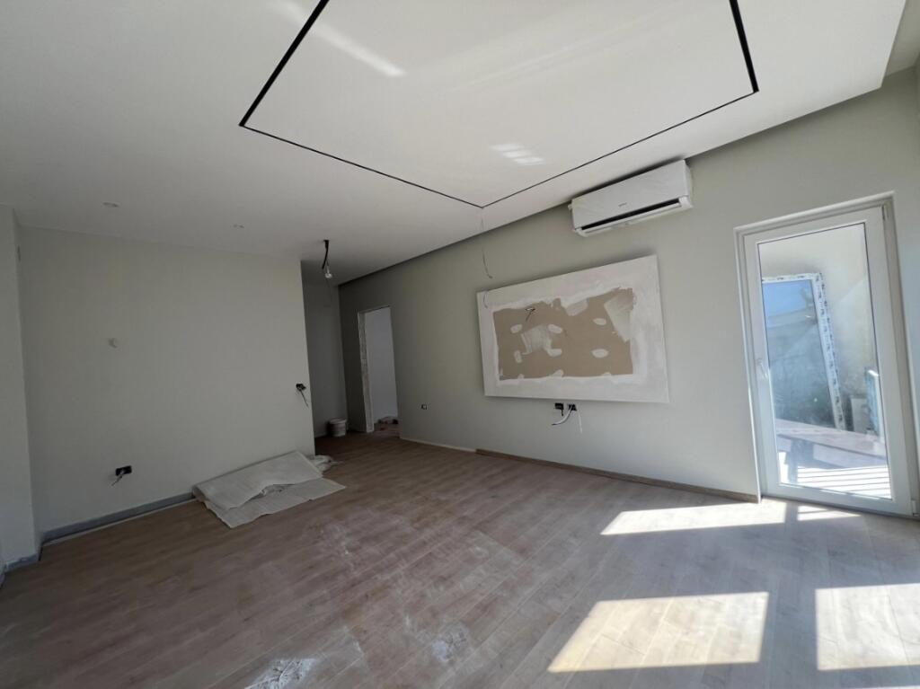Apartment 1+1 for sale at 5 Maji