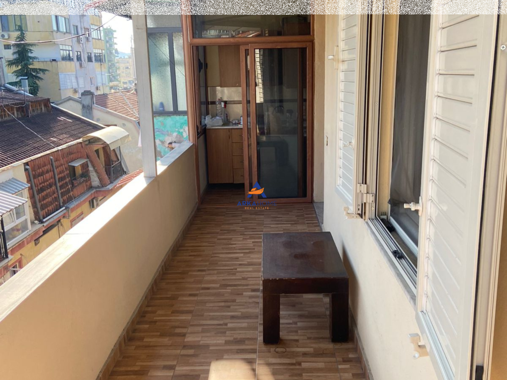 APPARTAMENTO IN AFFITTO 1+1+BALCONE A "PALLATET AGIMI, BLLOK" 600 EURO