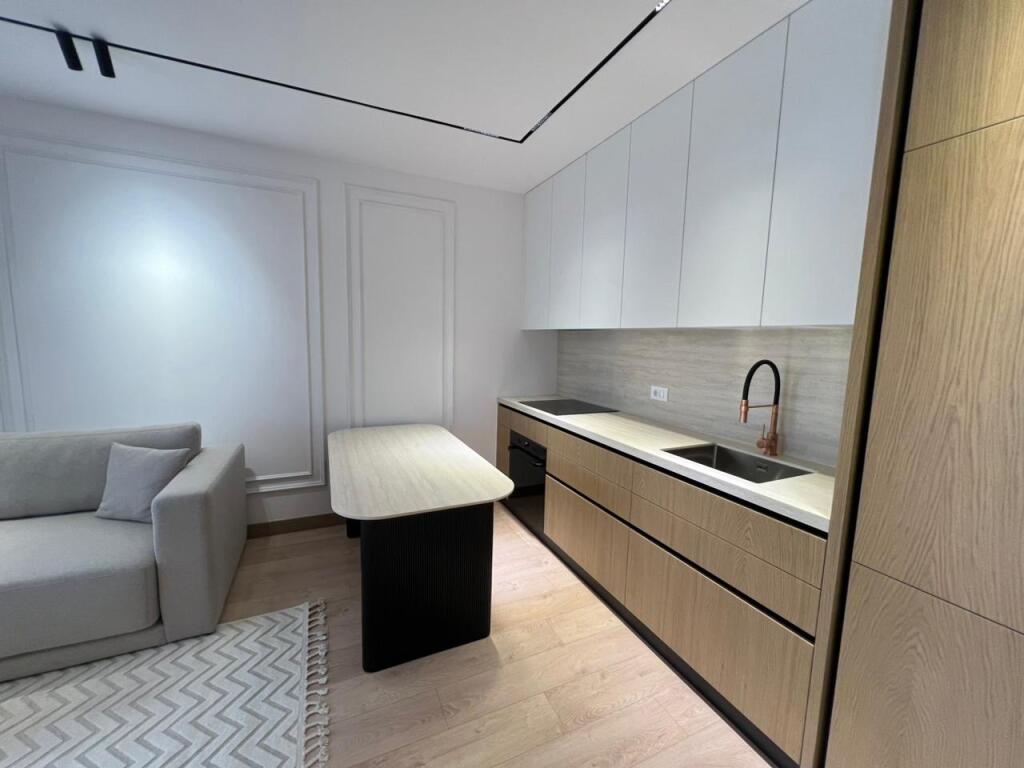 APARTAMENT 1+1+parking PER QERA TEK KOMUNA PARISIT