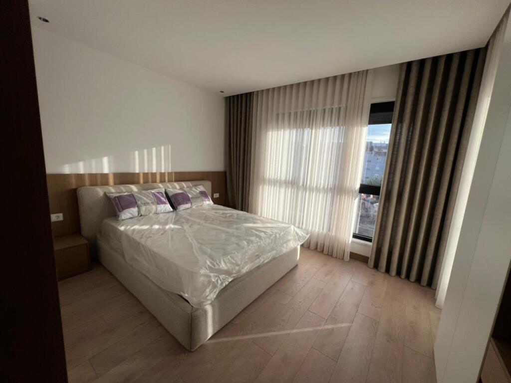 APARTAMENT 1+1+parking PER QERA TEK KOMUNA PARISIT