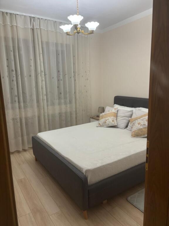Appartamento 3+1 in affitto vicino al centro a Myslym Shyr
