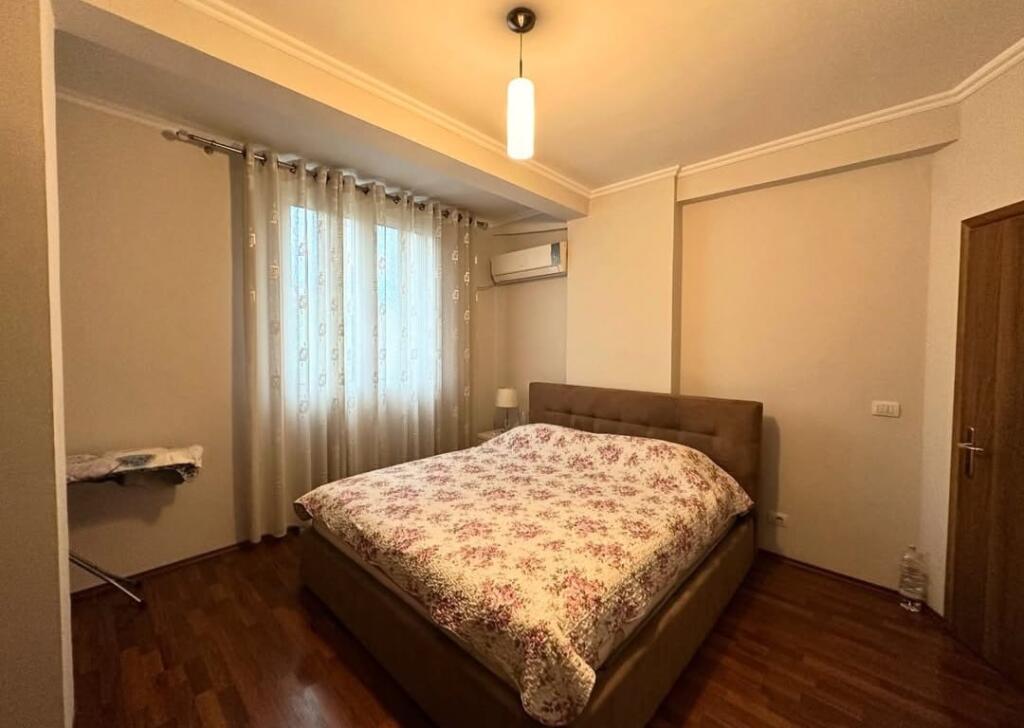 📢 Apartment 3+1+2 for sale on Kavaja Street! 🏡
