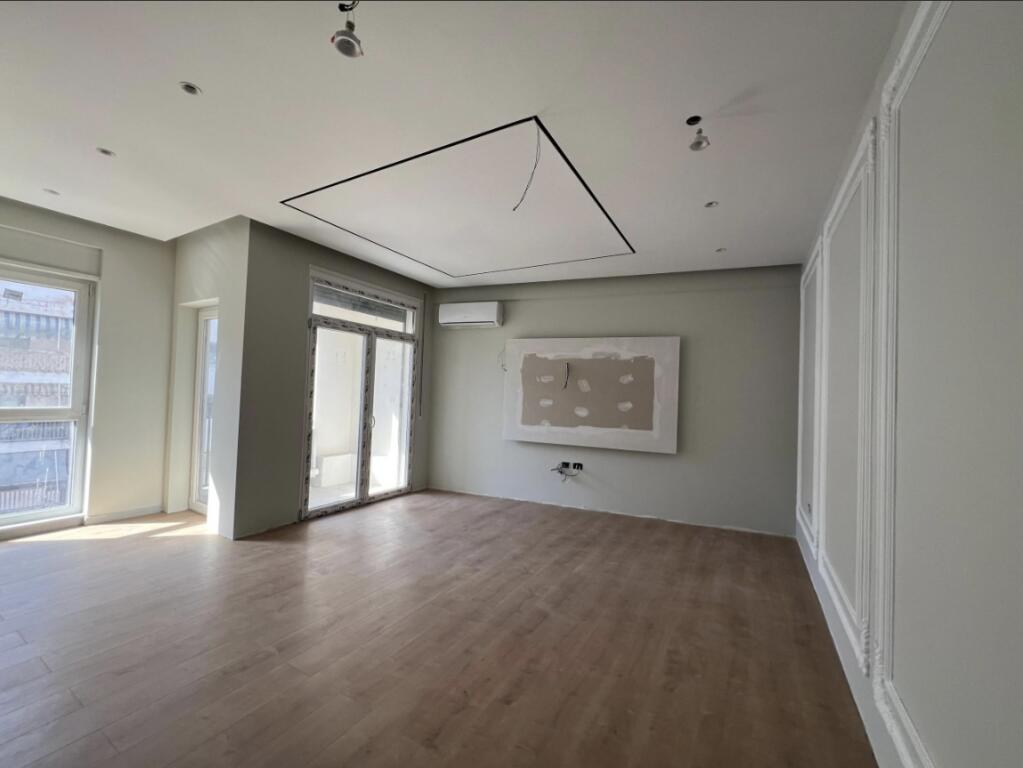 Apartment 2+1+2 for sale at 5 Maji