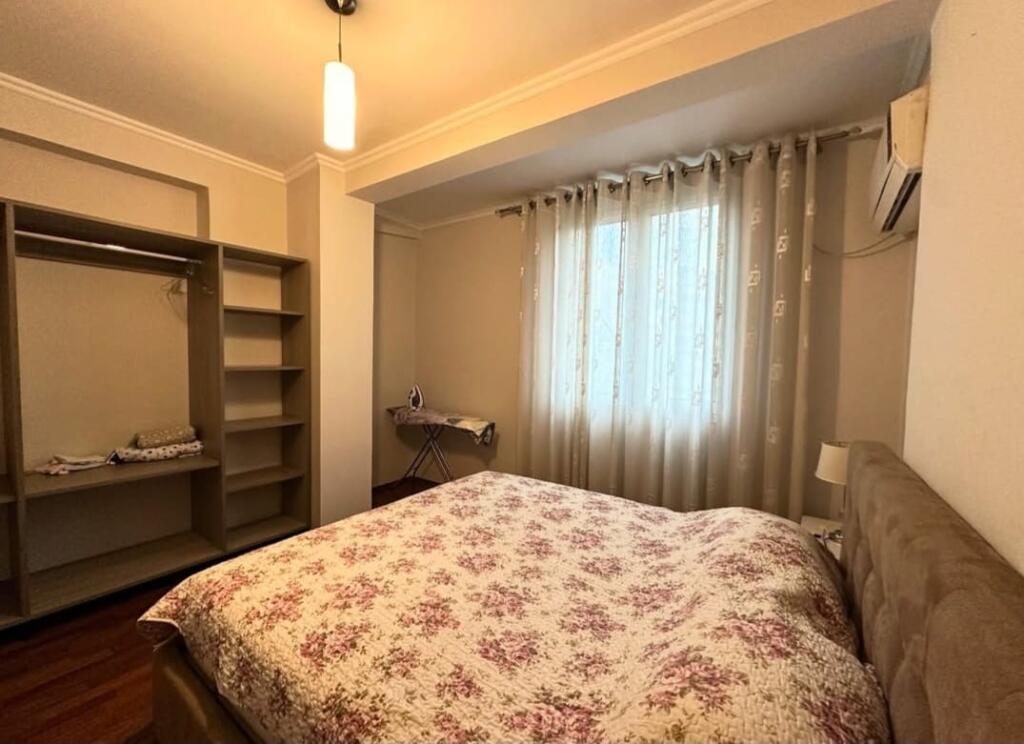 📢 Apartment 3+1+2 for sale on Kavaja Street! 🏡