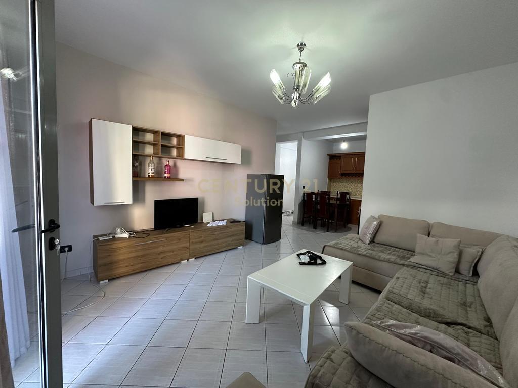 APARTAMENT 2+1+2 TUALETE PER SHITJE NE ASTIR!