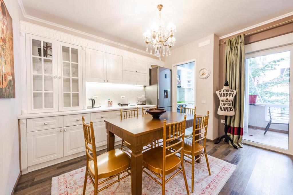 APARTMENT FOR RENT 2+1 DRY LAKE 900 EURO