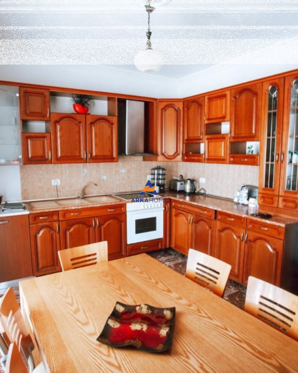 AFFITTASI APPARTAMENTO 3+1+BALCONE "TE 5 MAJI, CONCORD" 550 EURO