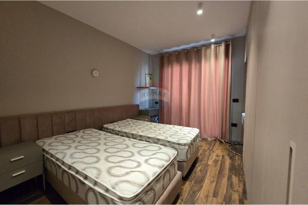Apartament - Për Shitje - Kompleksi Delijorgji, Tiranë