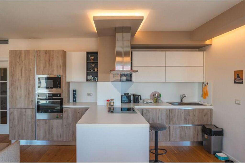 Apartment - For Sale - Complex Contact, Tirana