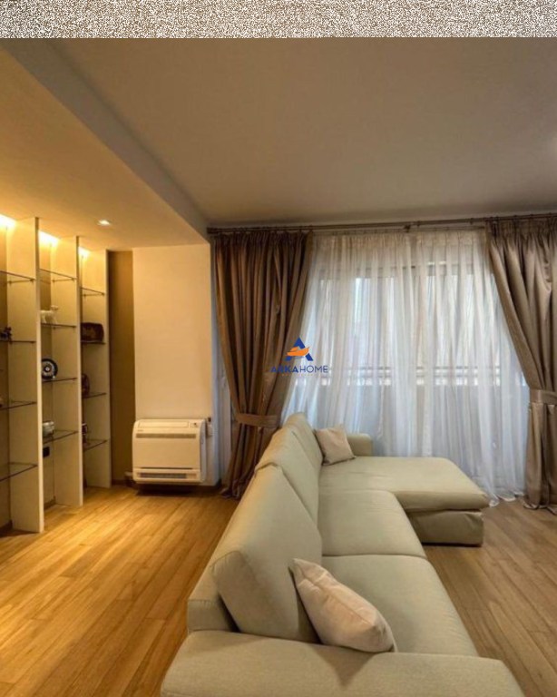 AFFITTASI APPARTAMENTO 1+1+BALCONE "VIA SAMI FRASHERI, PIAZZA WILLSON" 950 EURO