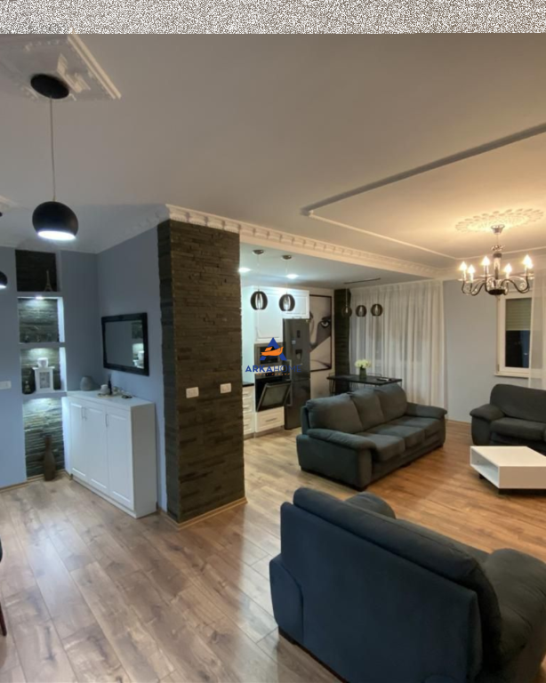 AFFITTASI APPARTAMENTO 2+1 "TE SYRI TV, UNAZA E RE" 700 EURO