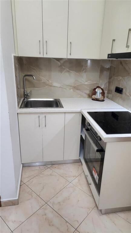 APARTAMENT ME QERA 1+1 QENDER 69.000 LEKE