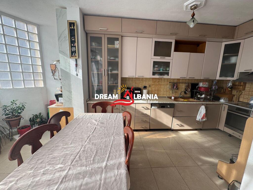 Appartamento 2+1 in vendita a Kodra e Diellit (ID 41211877)