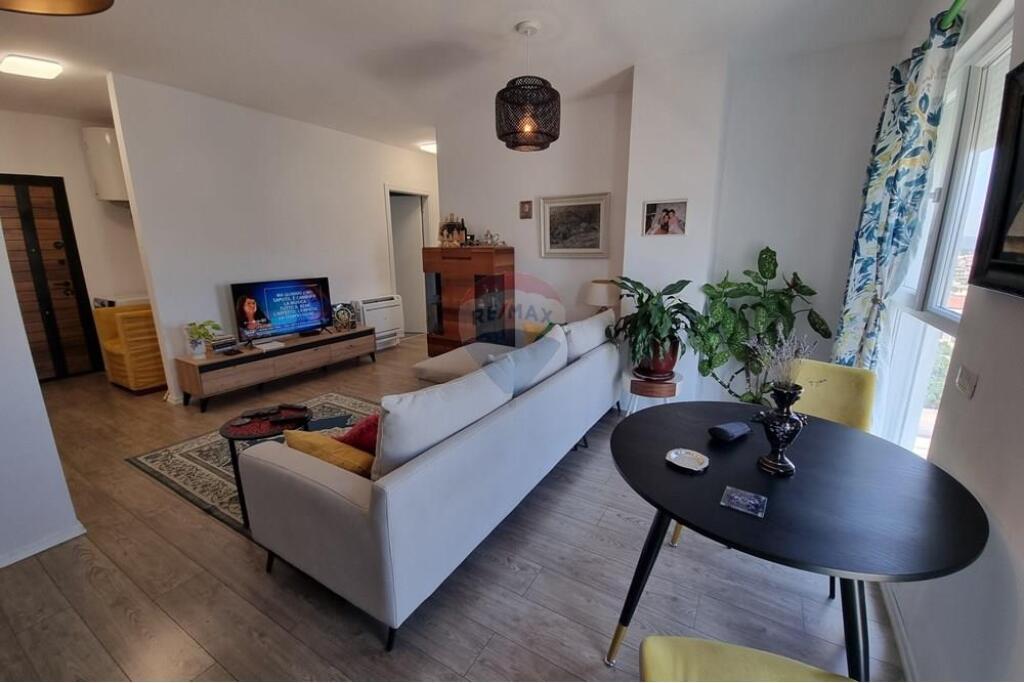 Apartament - Për Shitje - Univers City, Tiranë